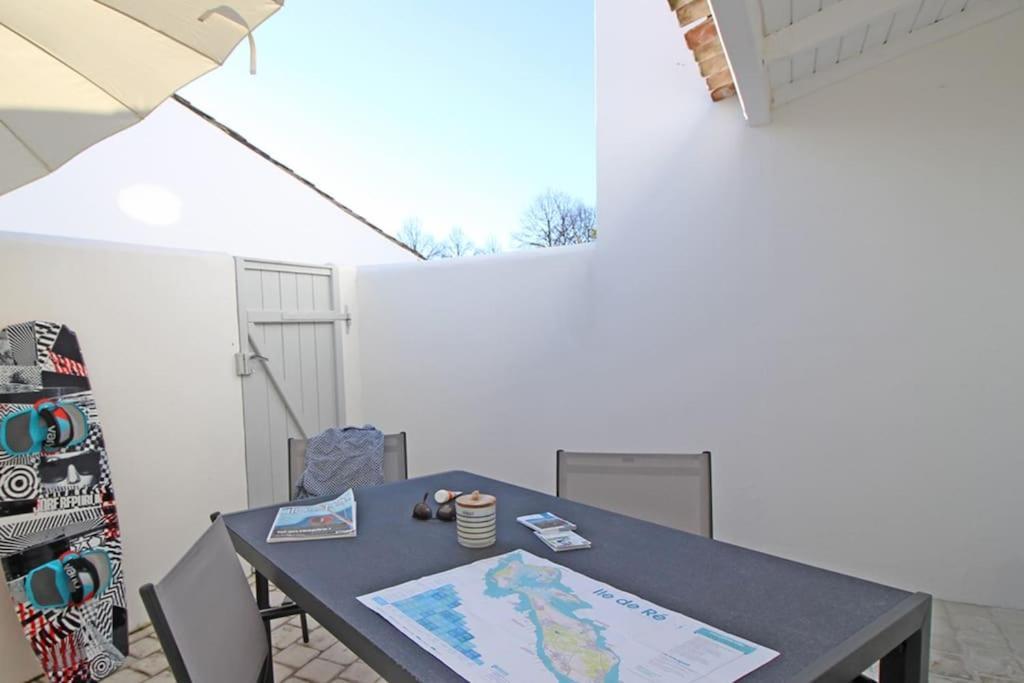 Le Clos Des Flots - La Plage La Flotte Ngoại thất bức ảnh
